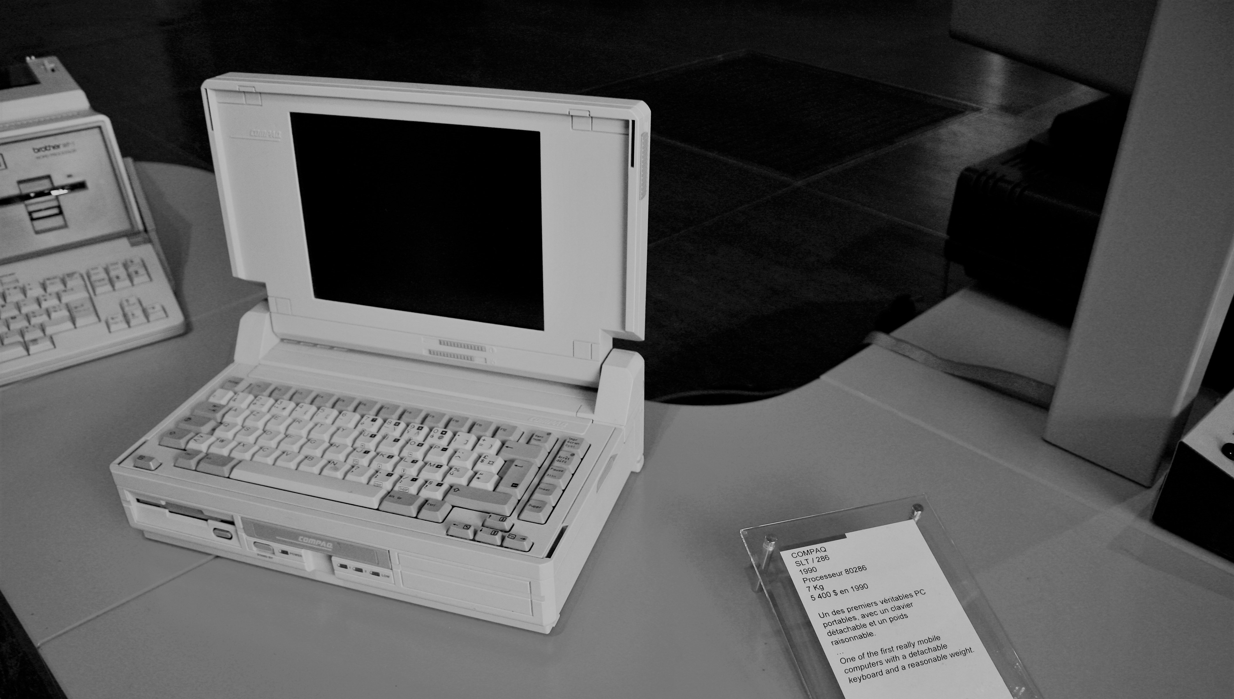 1 kilobajt dát na 1 kilo počítača alebo podnikové informačné systémy z minulosti